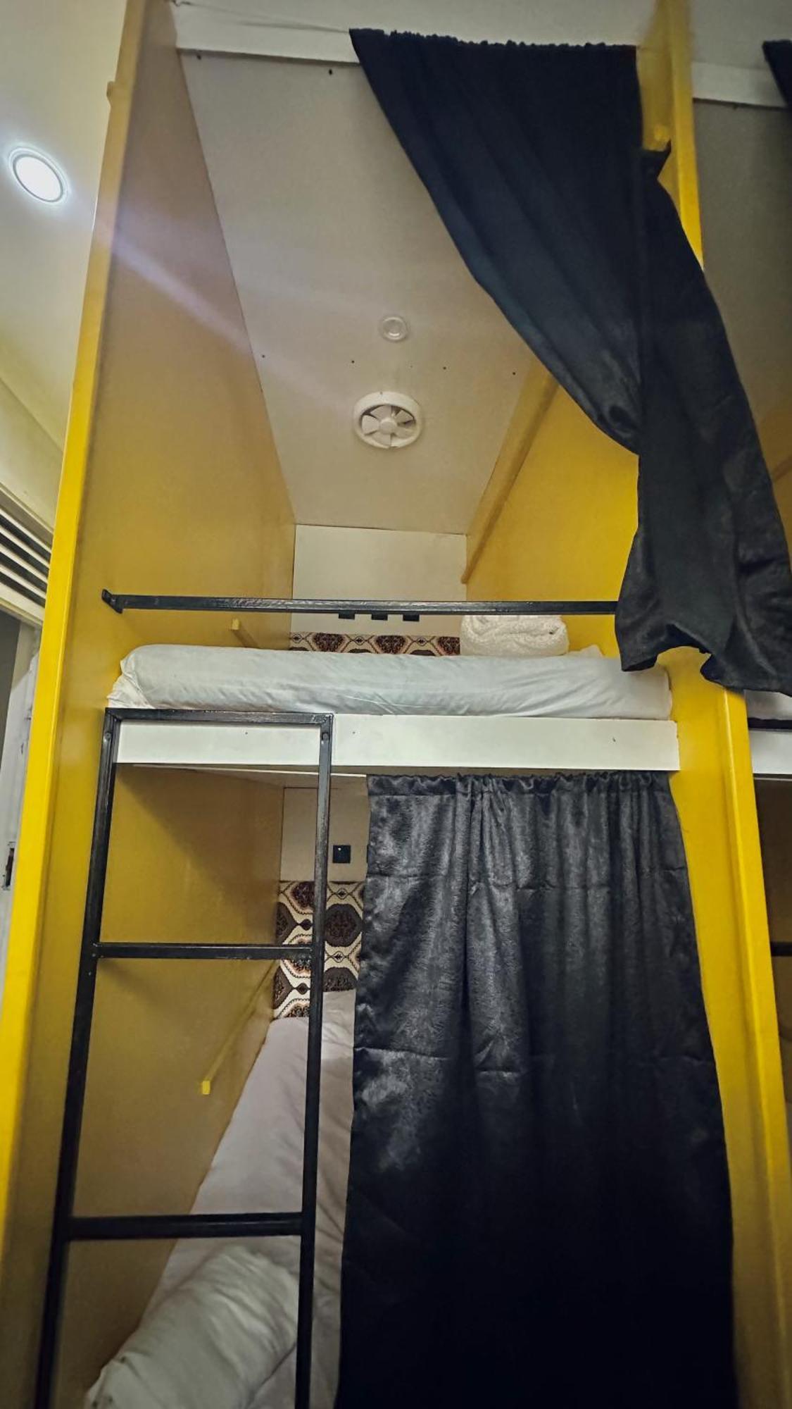Gallivanters Hostel Dar es Salaam Pokoj fotografie